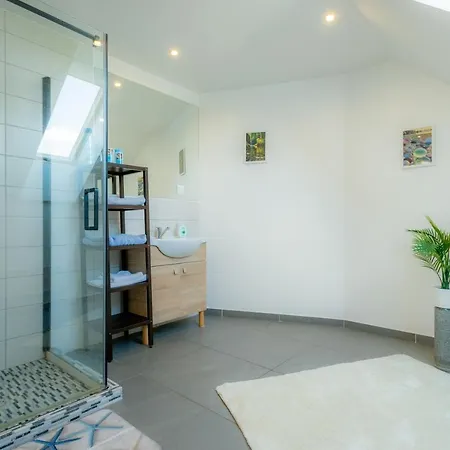 Jaukus Sveciu Namelis 펜션 드루스키닝카이