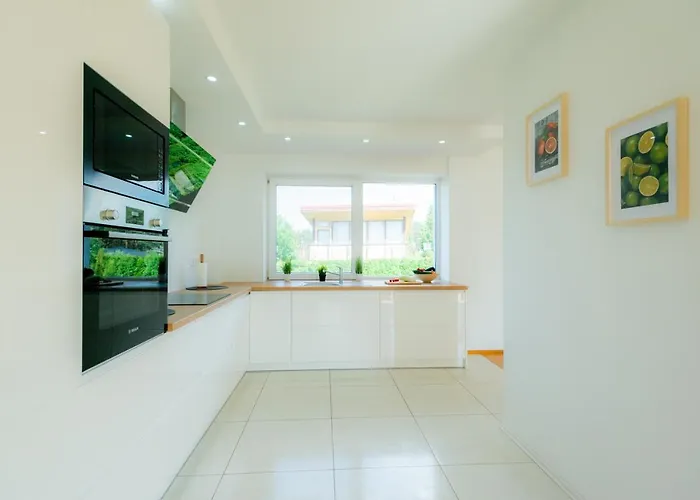 Jaukus Sveciu Namelis